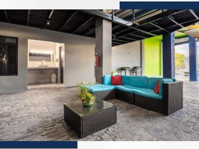 Casa DE CAMPO EN LAGO COLINA