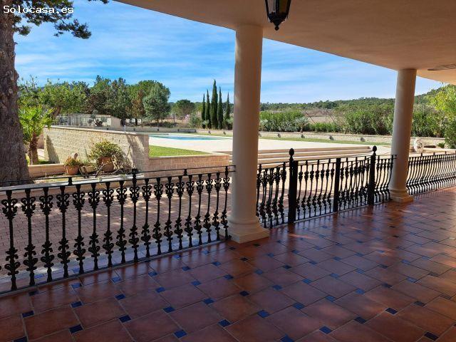 Casa en venta en Cecilia Bartolomé (Mujeres Libres), l'Alt Vinalopó / El Alto Vinalopó
