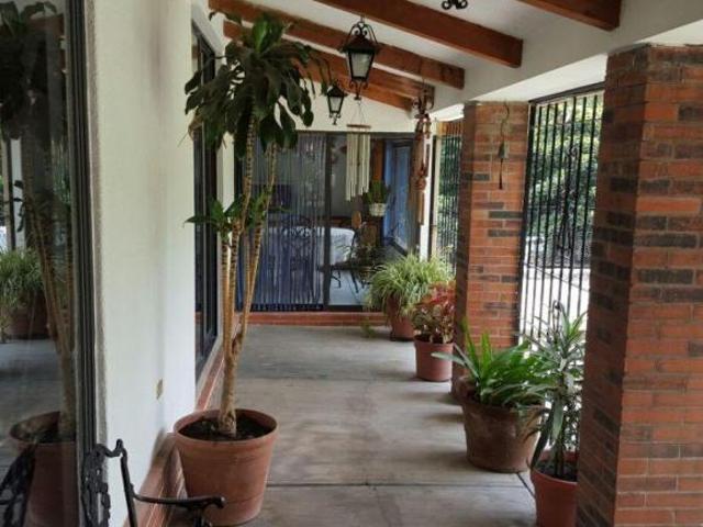 CASA DE CAMPO EN VENTA