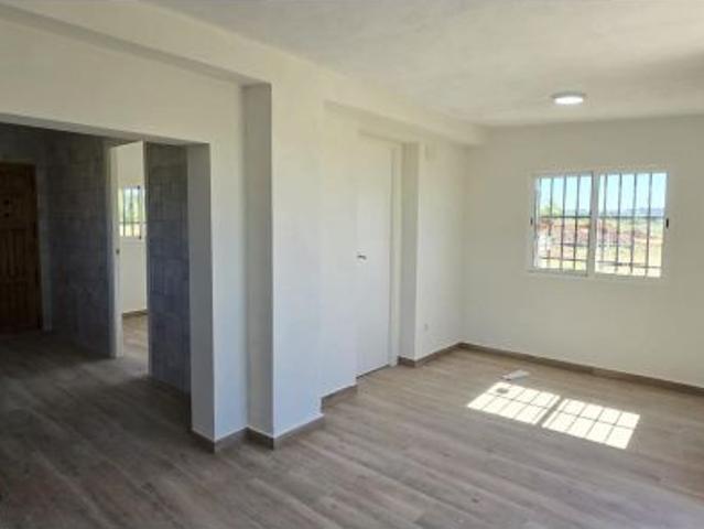 Casa en venta en La Hoya de Buñol, Valencia