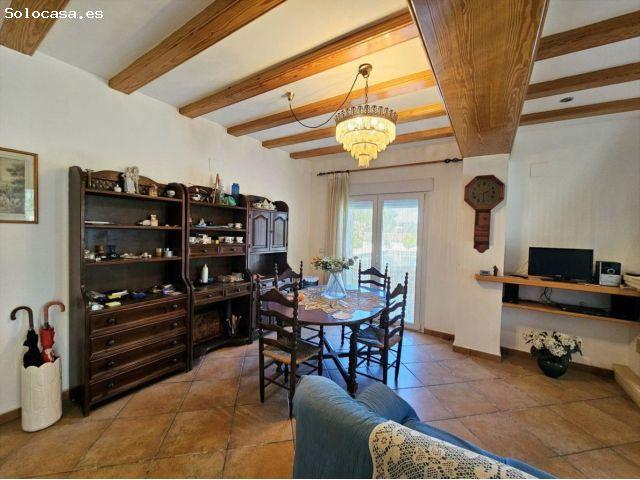 Casa en venta en Barri París-Pedrera / Camp Roig, la Marina Alta