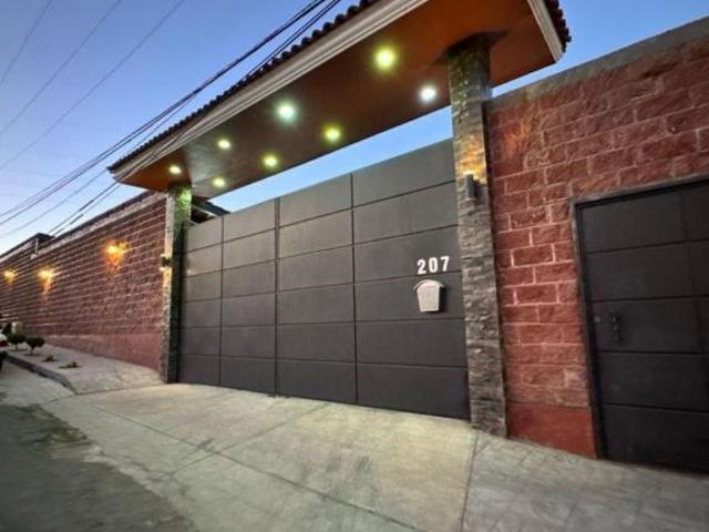Casa en venta en Zapotlanejo, Jalisco