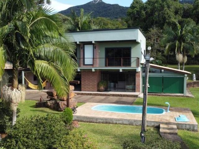 Casa venda em Maquiné