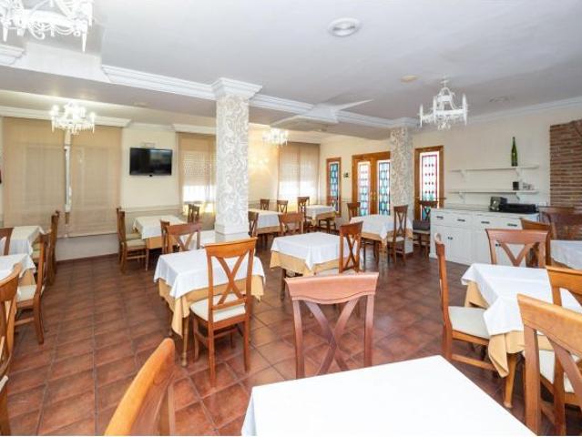 Casa en venta en Rosaleda, Granada