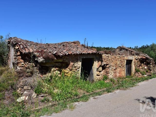 Casa venda em Pussos, Leiria