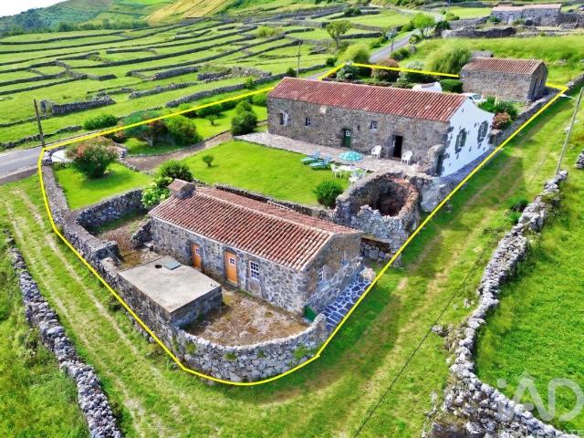 Casa venda em Guadalupe, Santa Cruz da Graciosa
