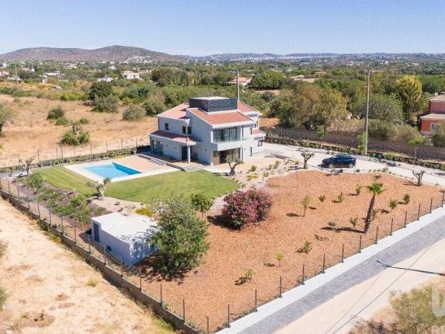 Vivenda venda em Loulé, Faro