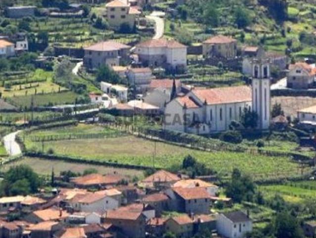 Casa venda em Côtaros, Monção