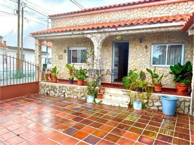 Casa venda em Nossa Senhora do Pópulo, Caldas Da Rainha