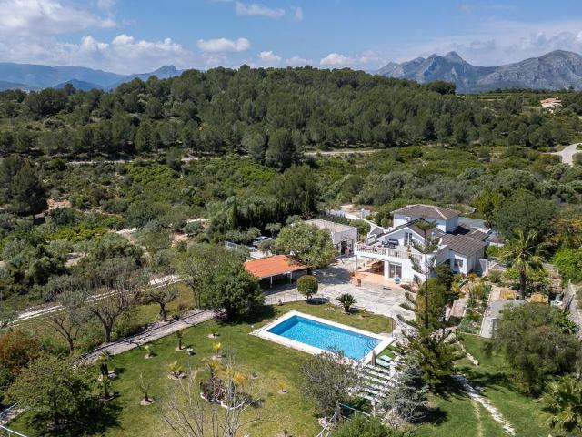 Casa en venta en Beniarbeig