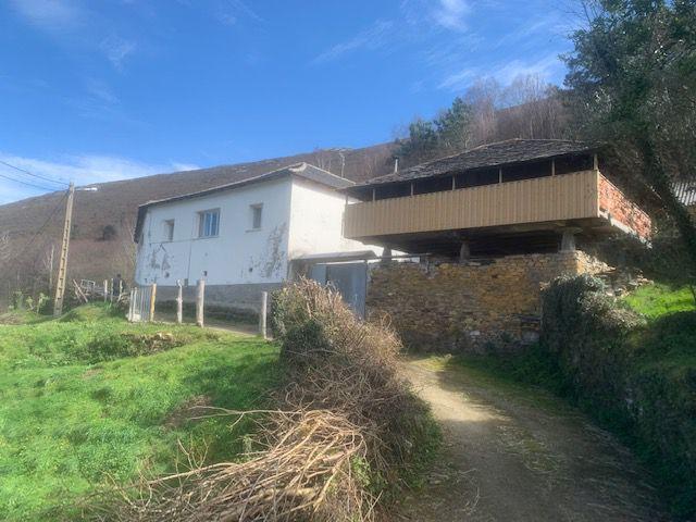 Casa en venta en Villayón, Asturias