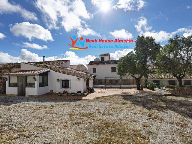 Casa en venta en Comarca de Baza, Andalucía