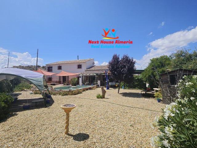 Casa en venta en Comarca de Baza, Andalucía