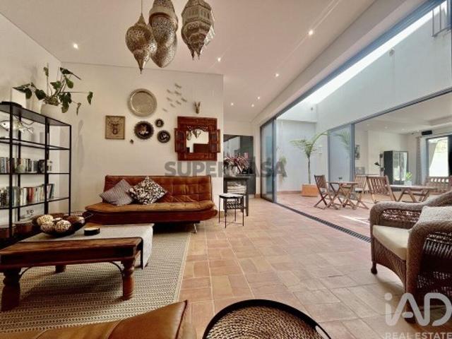 Casa venda em Bairro Operário, Lagos