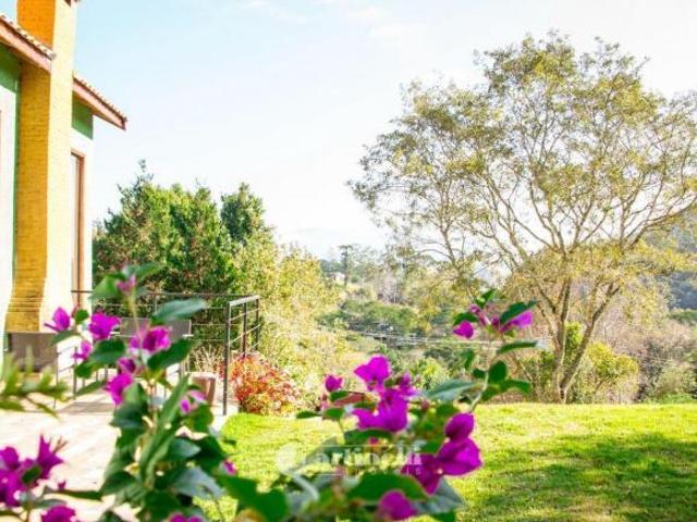 Casa venda em Região Imediata de Taubaté-Pindamonhangaba, Região Metropolitana do Vale do Paraíba e Litoral Norte