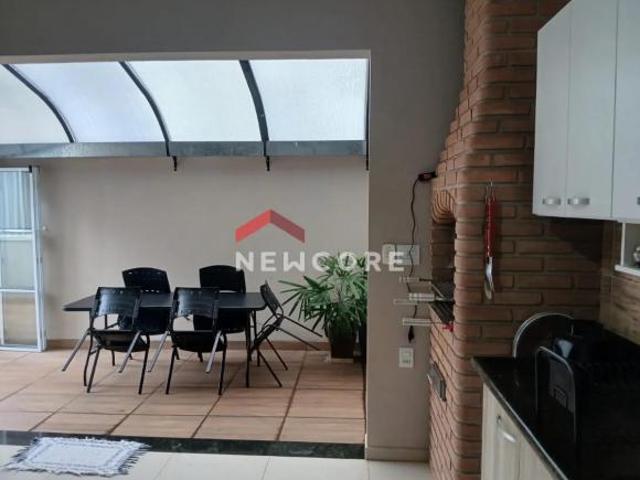 Casa venda em Região Imediata de Bauru, Bauru