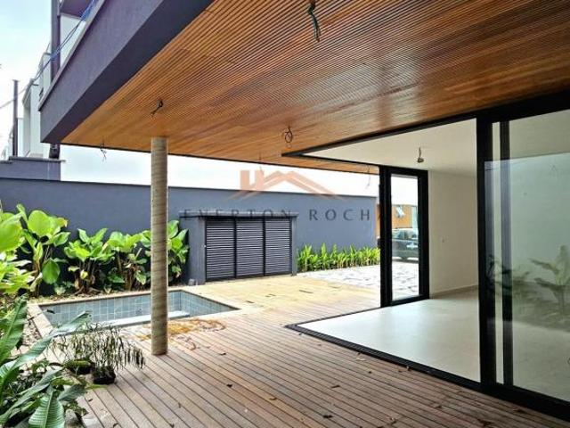 Casa venda em Região Imediata de Caraguatatuba-Ubatuba-São Sebastião, Região Metropolitana do Vale do Paraíba e Litoral Norte