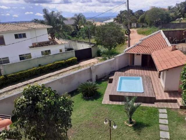 Casa venda em Dores de Guanhães, Região Geográfica Intermediária de Governador Valadares