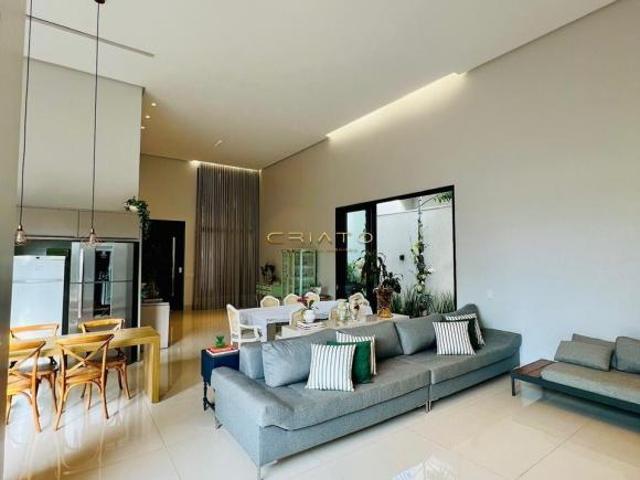 Casa venda em Região Geográfica Imediata de Anápolis, Anápolis