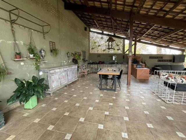 Casa venda em Esmeraldas, Região Geográfica Intermediária de Belo Horizonte