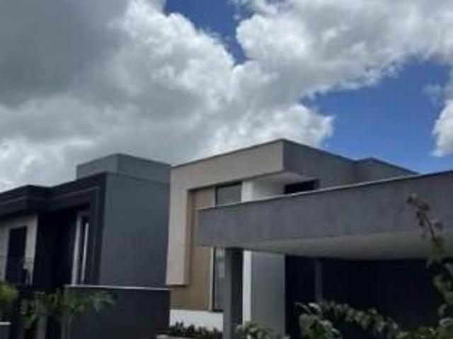 Casa venda em Dores de Guanhães, Região Geográfica Intermediária de Governador Valadares