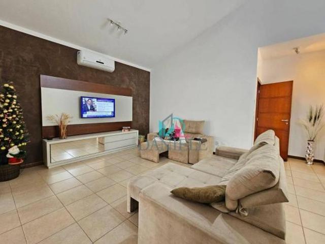 Casa venda em Vila Santa Maria, Araraquara