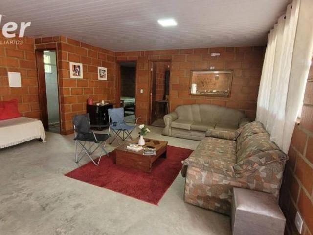 Casa venda em Região Geográfica Imediata de Juiz de Fora, Juiz de Fora