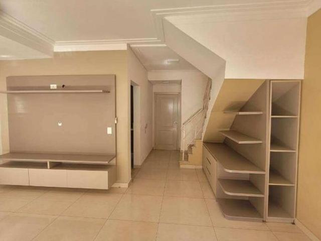 Casa venda em Região Imediata de Taubaté-Pindamonhangaba, Região Metropolitana do Vale do Paraíba e Litoral Norte