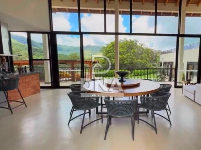 Casa venda em Bofete