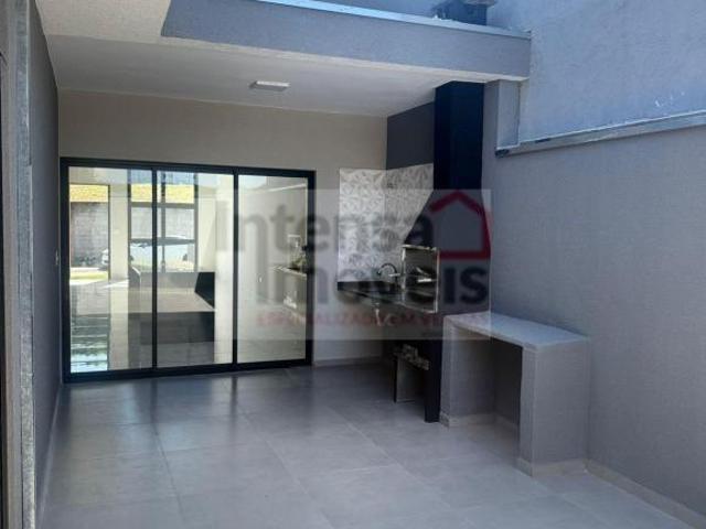Casa venda em Região Imediata de Taubaté-Pindamonhangaba, Região Metropolitana do Vale do Paraíba e Litoral Norte