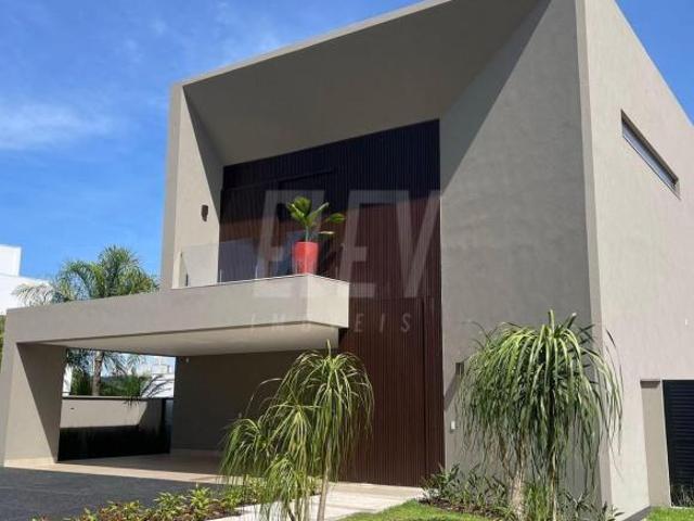 Casa venda em Região Geográfica Imediata de Goiânia, Goiânia