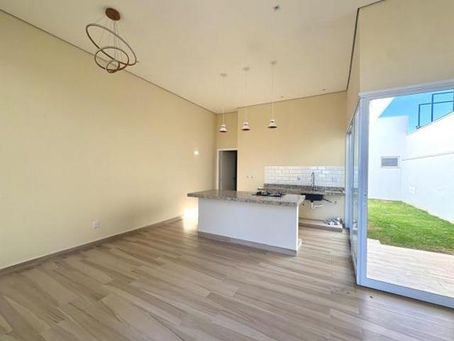 Casa venda em Região Imediata de Taubaté-Pindamonhangaba, Região Metropolitana do Vale do Paraíba e Litoral Norte