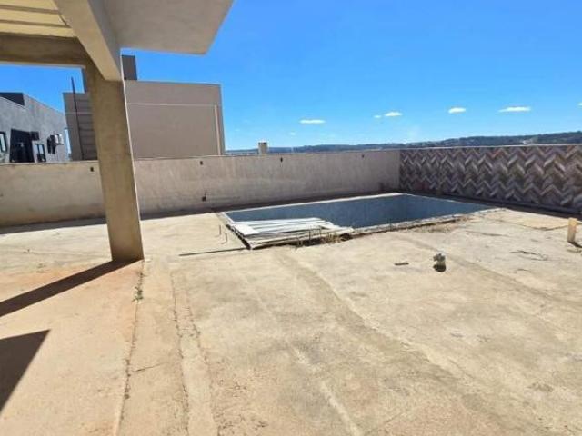 Casa venda em Dores de Guanhães, Região Geográfica Intermediária de Governador Valadares
