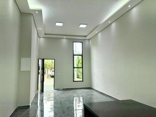 Casa venda em Região Imediata de Taubaté-Pindamonhangaba, Região Metropolitana do Vale do Paraíba e Litoral Norte