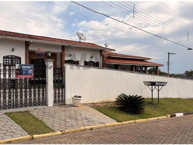 Casa venda em Piracaia