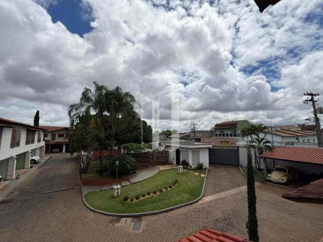 Casa venda em Região Geográfica Imediata de Goiânia, Goiânia