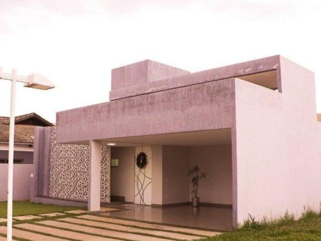 Casa venda em Região Geográfica Imediata de Águas Lindas de Goiás, Região Integrada de Desenvolvimento do Distrito Federal e Entorno