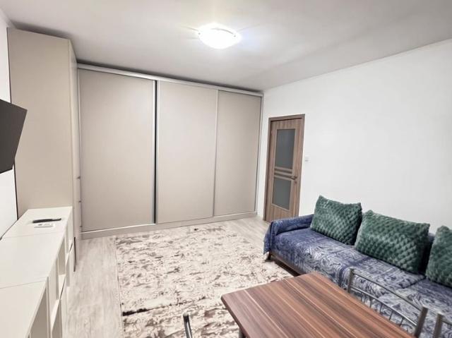 Apartament închirieri în Casa de Cultură, Constanța