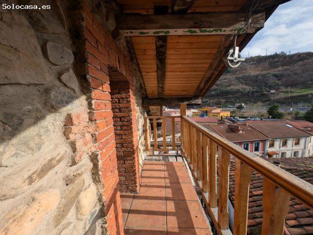 Casa en venta en Mieres, Asturias