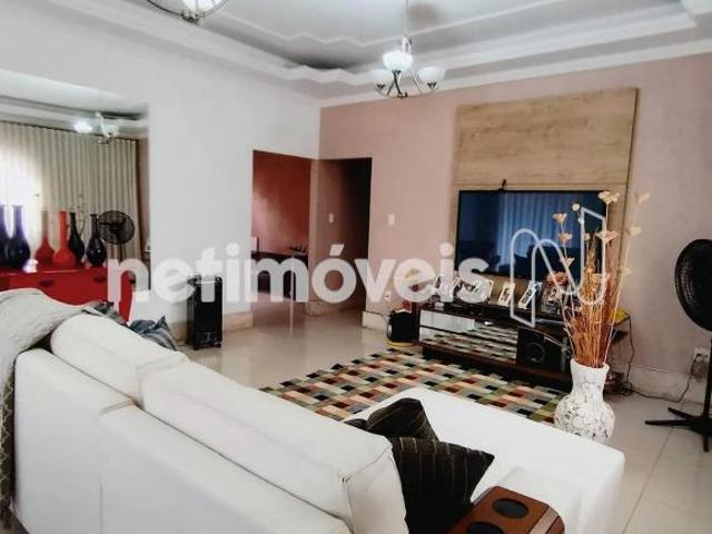 Casa venda em Jardim Industrial 1ª Seção, Contagem