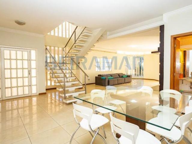 Casa venda em SQS 309, Plano Piloto