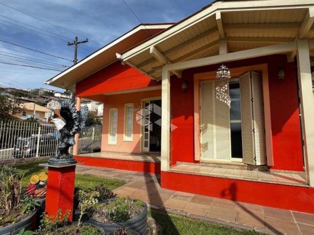 Casa venda em Região Geográfica Imediata de Caxias do Sul, Farroupilha