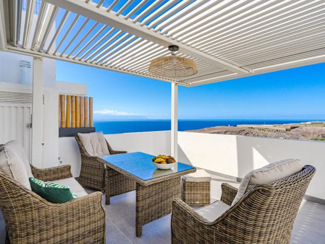 Casa en venta en Ricasa, Adeje