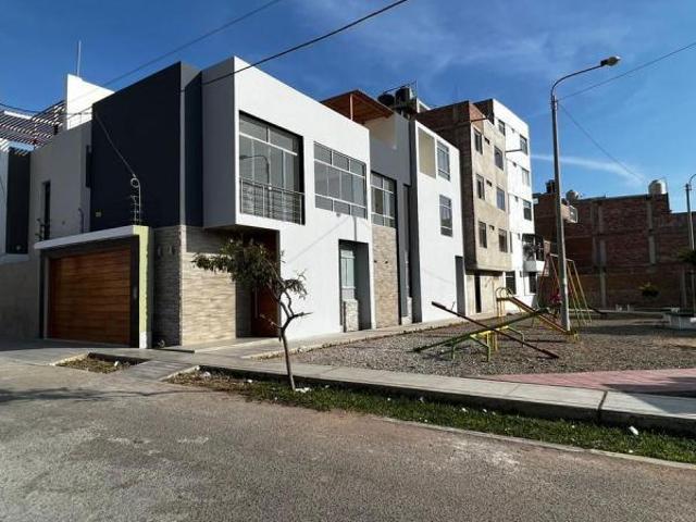 Casa venta en La Libertad