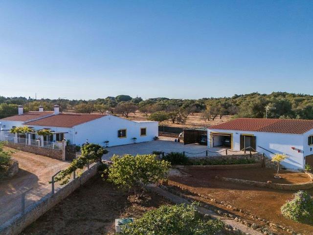 Vivenda venda em Colégio, Lagos