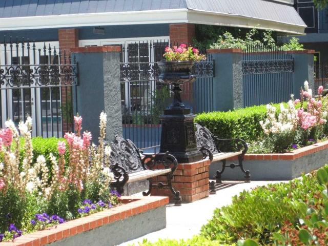 Apartment for rent in California