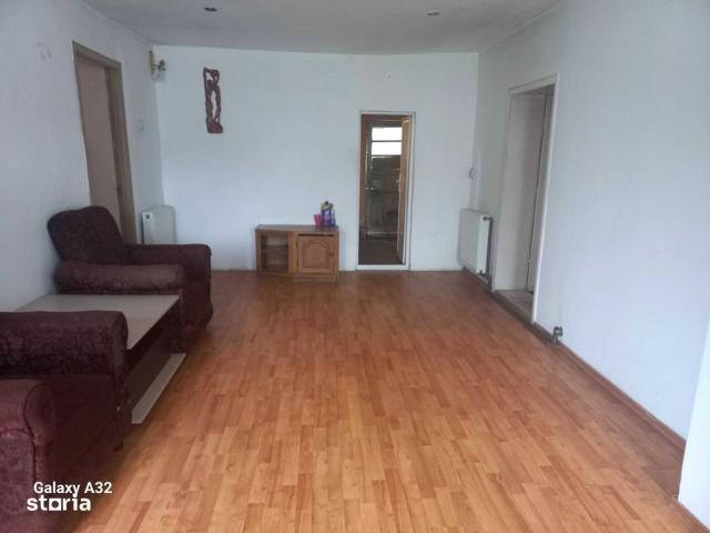 Casă închirieri