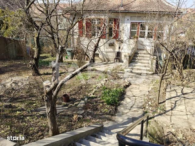 Casă închirieri