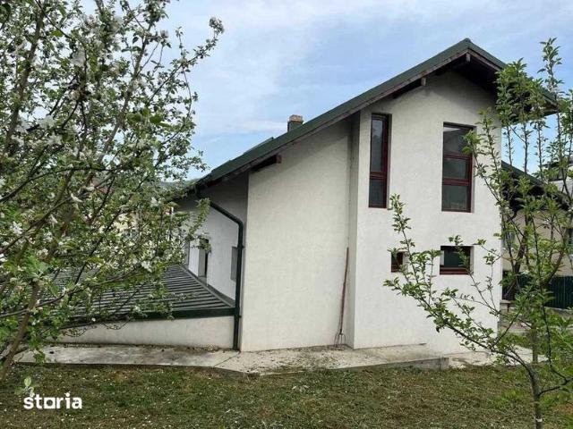 Casă închirieri în Comarnic, Prahova