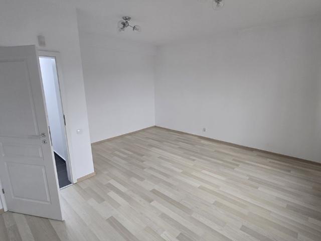 Casă închirieri